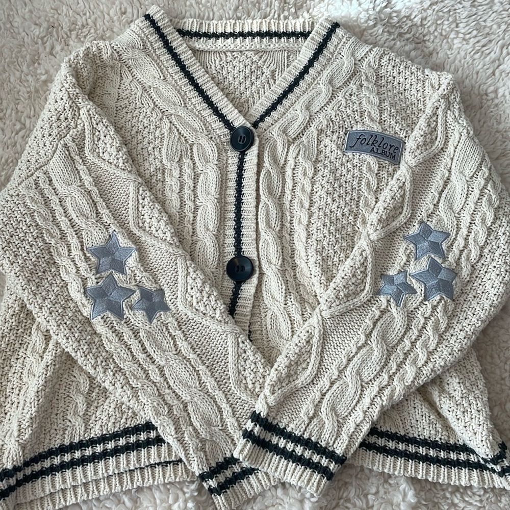 taylor swift inspired “folklore” cardigan- ⭐️ FROM AMAZON ⭐️